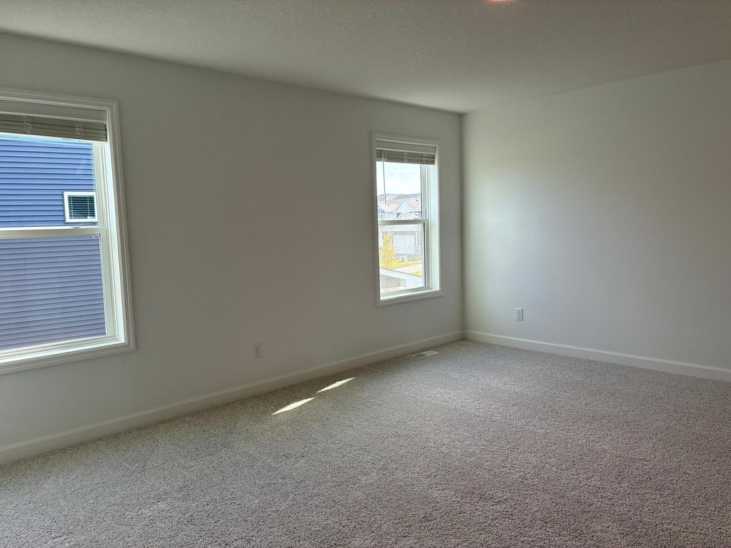 8921 Periwinkle Boulevard, Woodbury, MN 55129 — photo 4