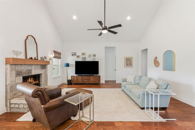 180 Lucky Ridge Lane, Boyd, TX 76023