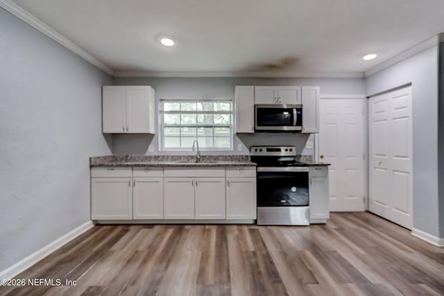 1551 DOMAS Drive, Jacksonville, FL 32211