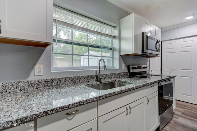 1551 DOMAS Drive, Jacksonville, FL 32211