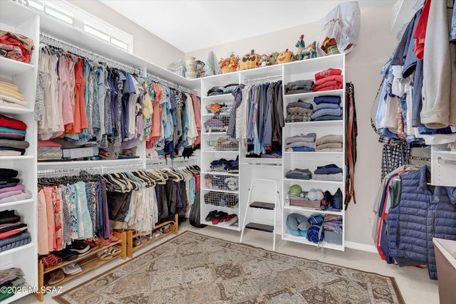 2225 E Desert Pueblo Pass, Green Valley, AZ 85614