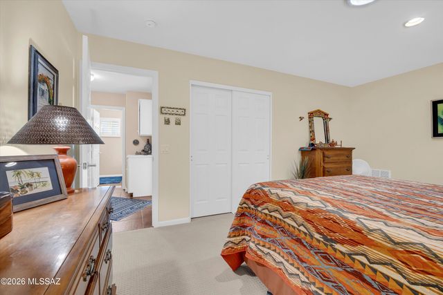 2225 E Desert Pueblo Pass, Green Valley, AZ 85614