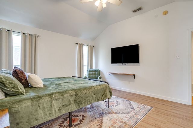 518 Lone Star Street, Joshua, TX 76058