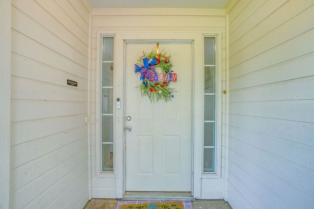 518 Lone Star Street, Joshua, TX 76058