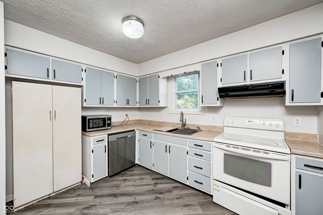 5165 E County Road 350 N, Danville, IN 46122