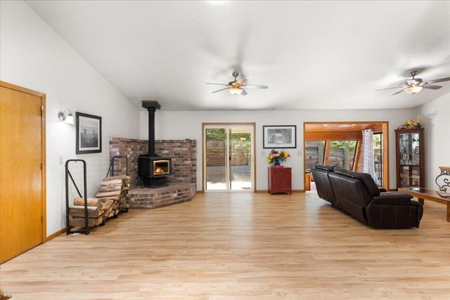 12709 Francis Dr, Grass Valley, CA 95949