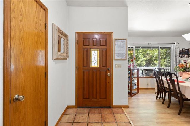 12709 Francis Dr, Grass Valley, CA 95949