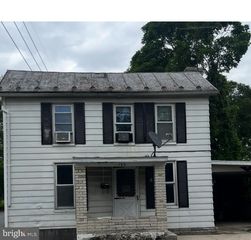 125 N WASHINGTON STREET, Shippensburg, PA 17257