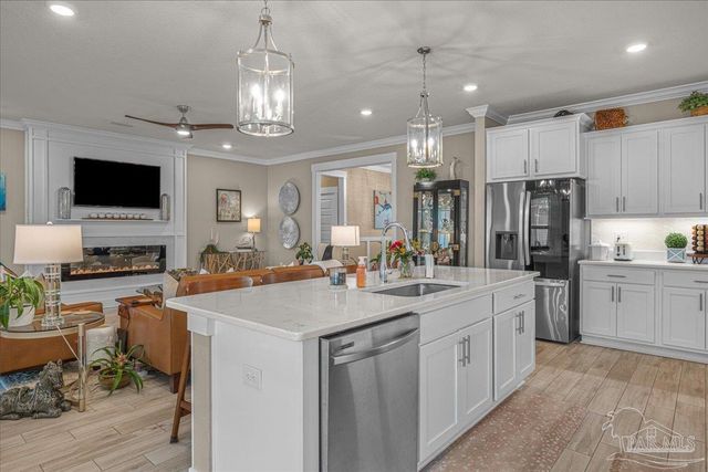 1947 Refuge Cir, Gulf Breeze, FL 32563