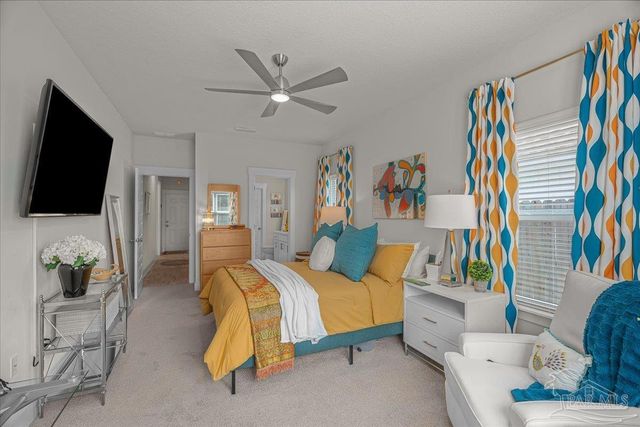 1947 Refuge Cir, Gulf Breeze, FL 32563