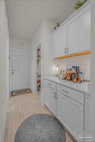 1947 Refuge Cir, Gulf Breeze, FL 32563