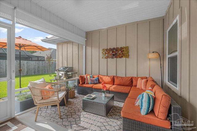 1947 Refuge Cir, Gulf Breeze, FL 32563