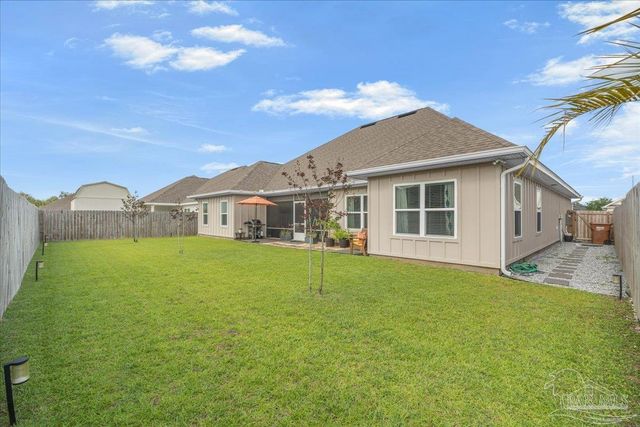 1947 Refuge Cir, Gulf Breeze, FL 32563