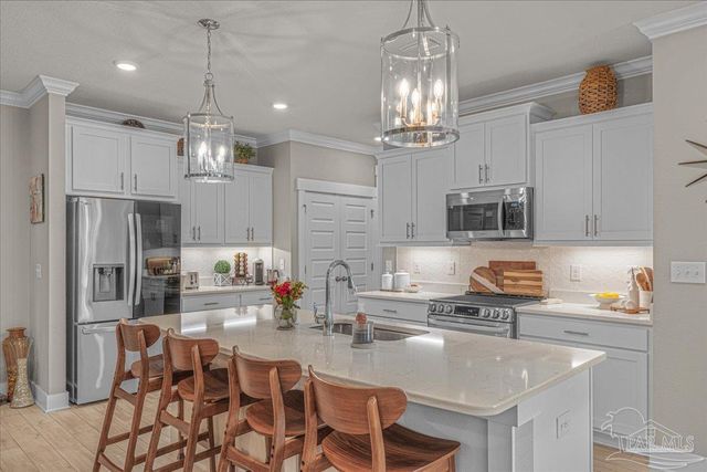 1947 Refuge Cir, Gulf Breeze, FL 32563