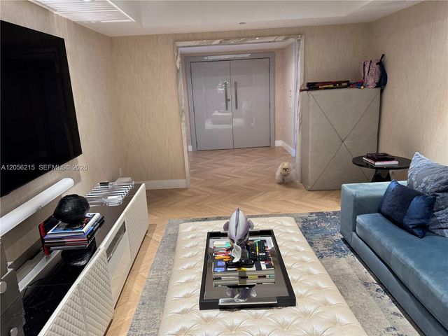 6000 Island Boulevard 402, Aventura, FL 33160