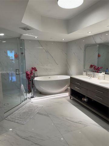 6000 Island Boulevard 402, Aventura, FL 33160