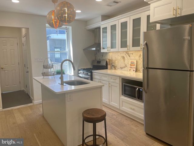 1652 S ETTING ST, Philadelphia, PA 19145