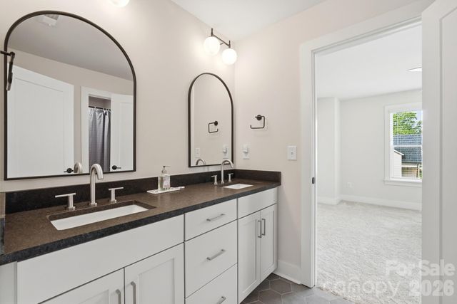 3041 Kinger Lane, Matthews, NC 28105