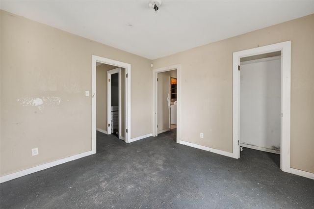 7411 Highway 36, Jones Creek, TX 77541