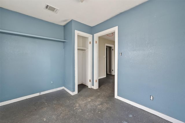 7411 Highway 36, Jones Creek, TX 77541