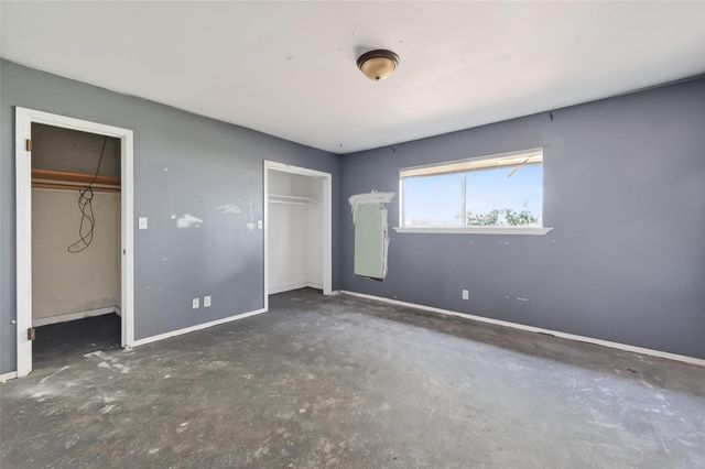 7411 Highway 36, Jones Creek, TX 77541