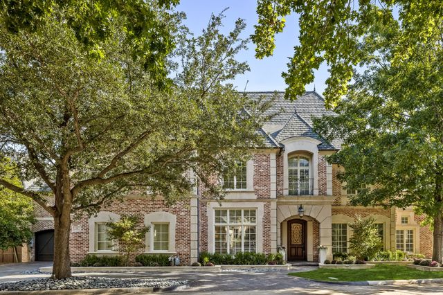 48 Kennington Court, Dallas, TX 75248