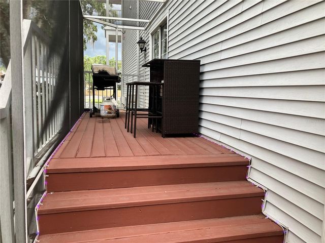 2015 VISTA DEL SOL CIRCLE 108, Lutz, FL 33558