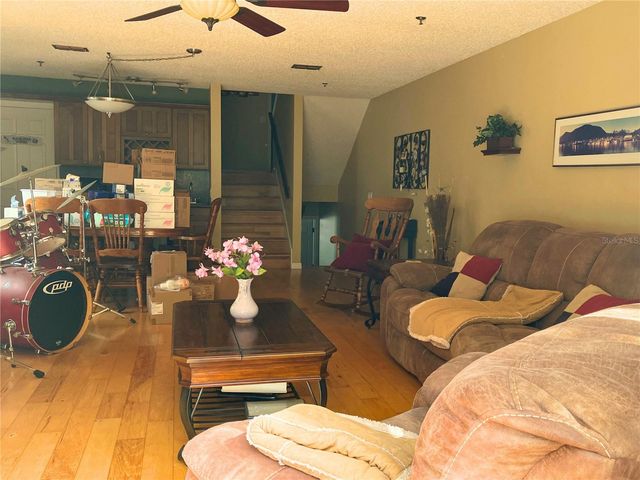 2015 VISTA DEL SOL CIRCLE 108, Lutz, FL 33558