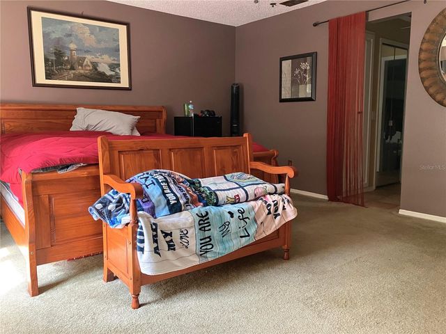 2015 VISTA DEL SOL CIRCLE 108, Lutz, FL 33558