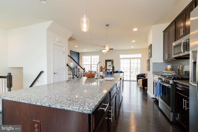 1329 GILMORE ST, Fredericksburg, VA 22401