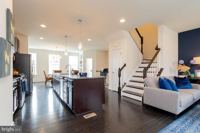 1329 GILMORE ST, Fredericksburg, VA 22401