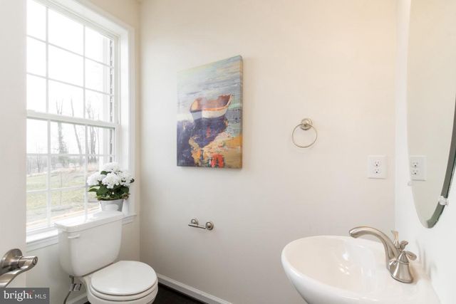 1329 GILMORE ST, Fredericksburg, VA 22401