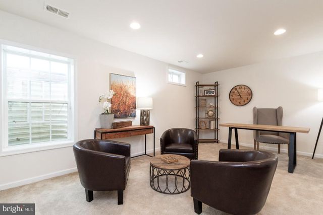 1329 GILMORE ST, Fredericksburg, VA 22401
