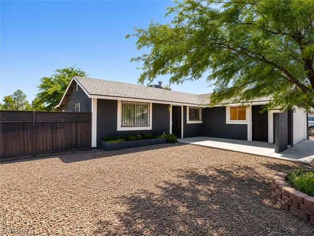 2870 South Sandhill Road, Las Vegas, NV 89121
