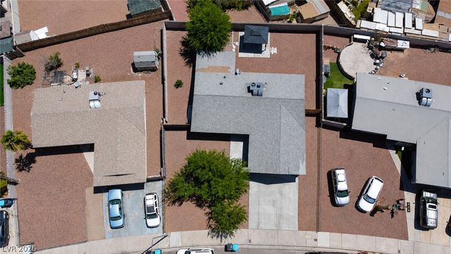 2870 South Sandhill Road, Las Vegas, NV 89121