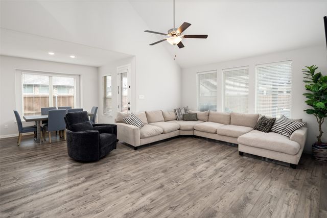 5604 Deer Run Drive, Celina, TX 75009