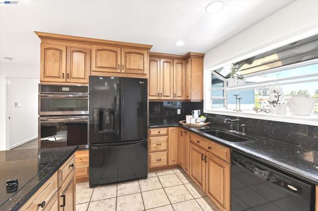4028 Drake Way, Livermore, CA 94550