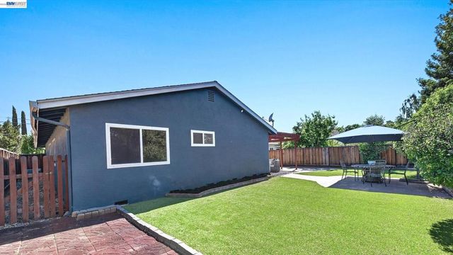 4028 Drake Way, Livermore, CA 94550