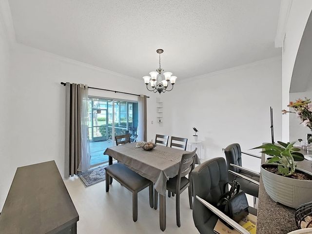 18126 PARADISE POINT DRIVE, Tampa, FL 33647