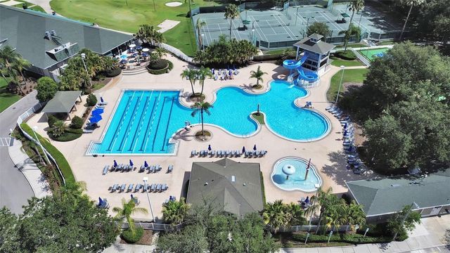 18126 PARADISE POINT DRIVE, Tampa, FL 33647