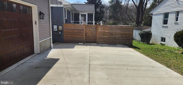 7516 GLENRIDDLE RD, Bethesda, MD 20817