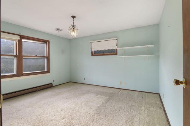 12111 28th AVENUE, Pleasant Prairie, WI 53158