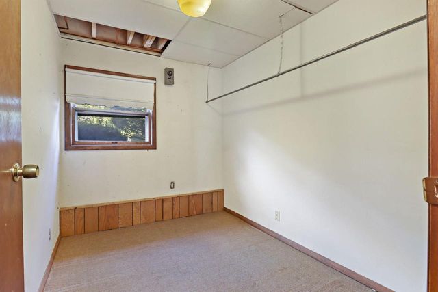 12111 28th AVENUE, Pleasant Prairie, WI 53158