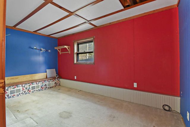 12111 28th AVENUE, Pleasant Prairie, WI 53158