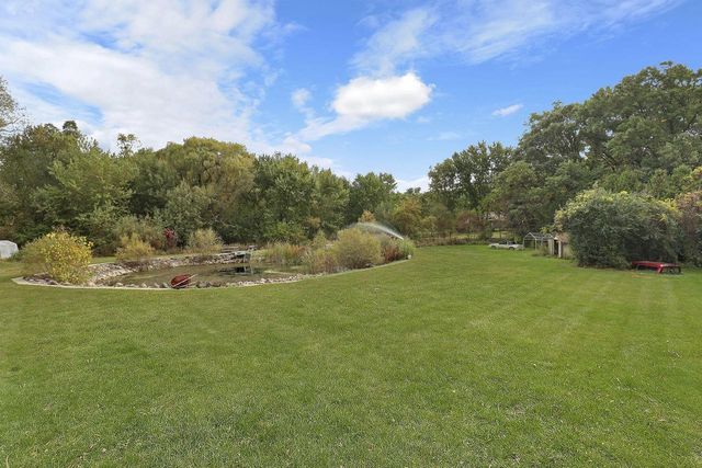 12111 28th AVENUE, Pleasant Prairie, WI 53158