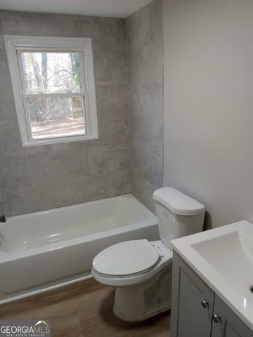 1186 NE Eastview Road NE, Conyers, GA 30012