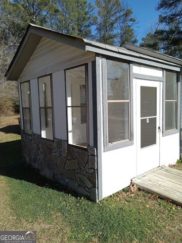 1186 NE Eastview Road NE, Conyers, GA 30012