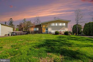 908 FRASER RD, Glenside, PA 19038