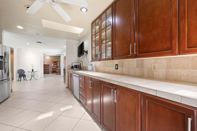 77170 Indiana Avenue, Palm Desert, CA 92211