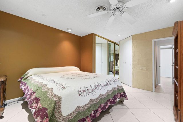 77170 Indiana Avenue, Palm Desert, CA 92211